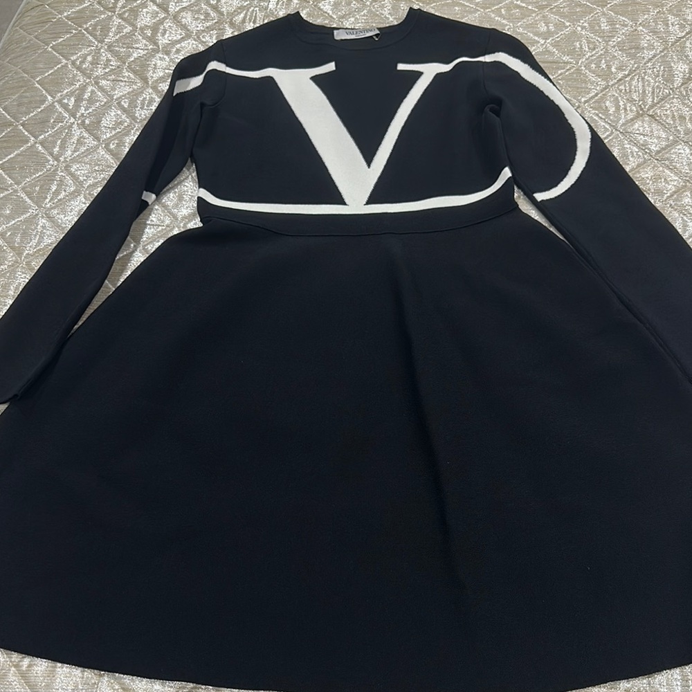 Valentino Black and White Stretch Crepe V Logo Dress